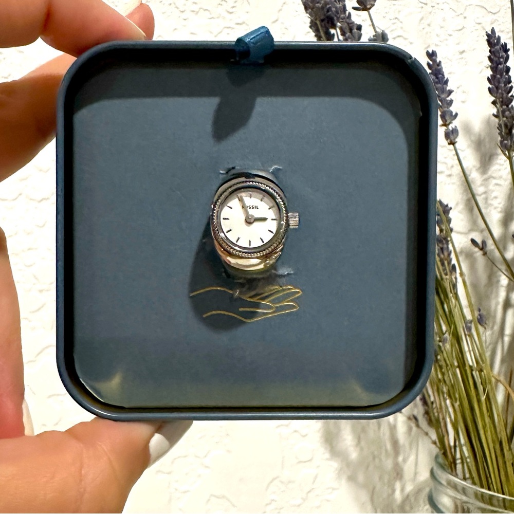 Fossil watch ring